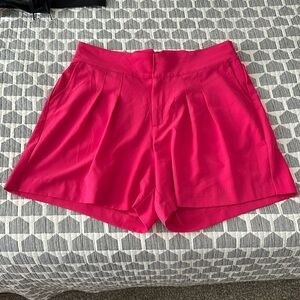 Torrid Pink Peacock Pull On Wide Leg Studio Crepe Short Size 14
